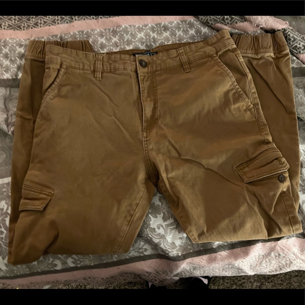 Khaki Jogger for men